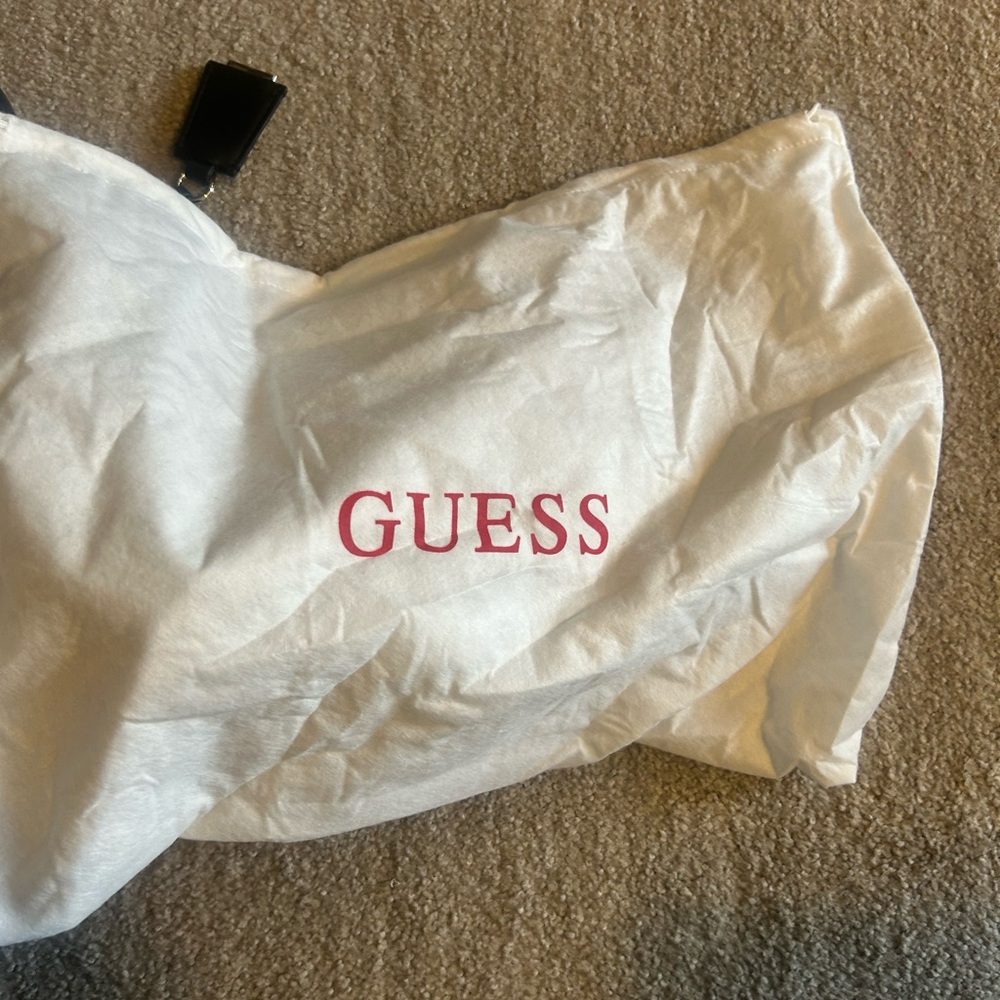 GUESS Quilted Black Satchel - Picture 10 of 16